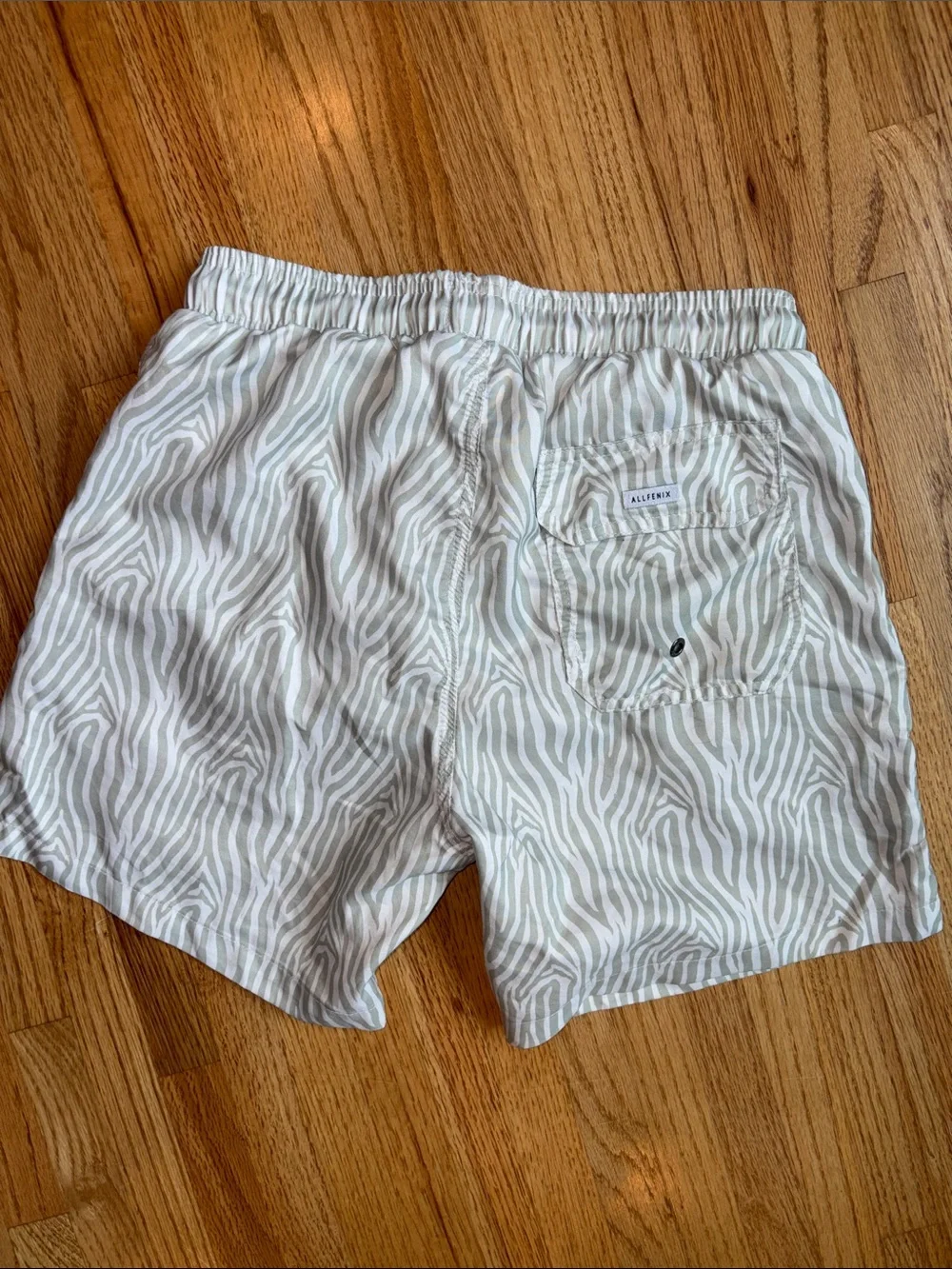 ALLFENIX small Men's Light Gray Zebra Print Swim Shorts